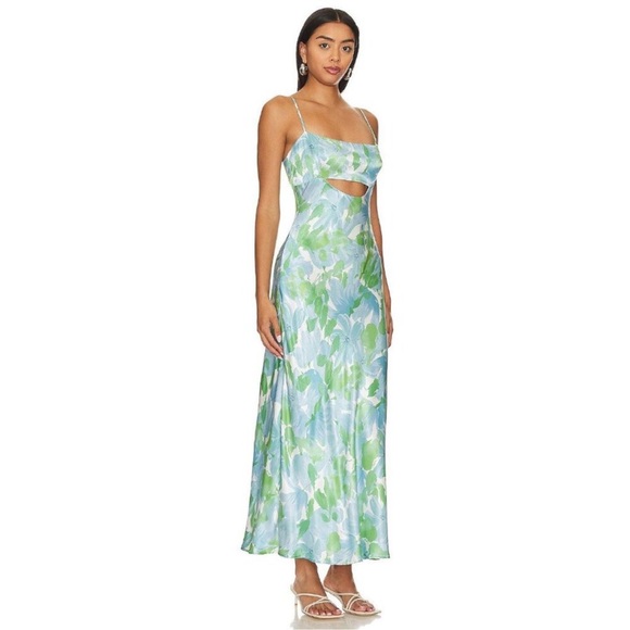 ASTR THE LABEL BELLEROSE DRESS - Picture 2 of 4